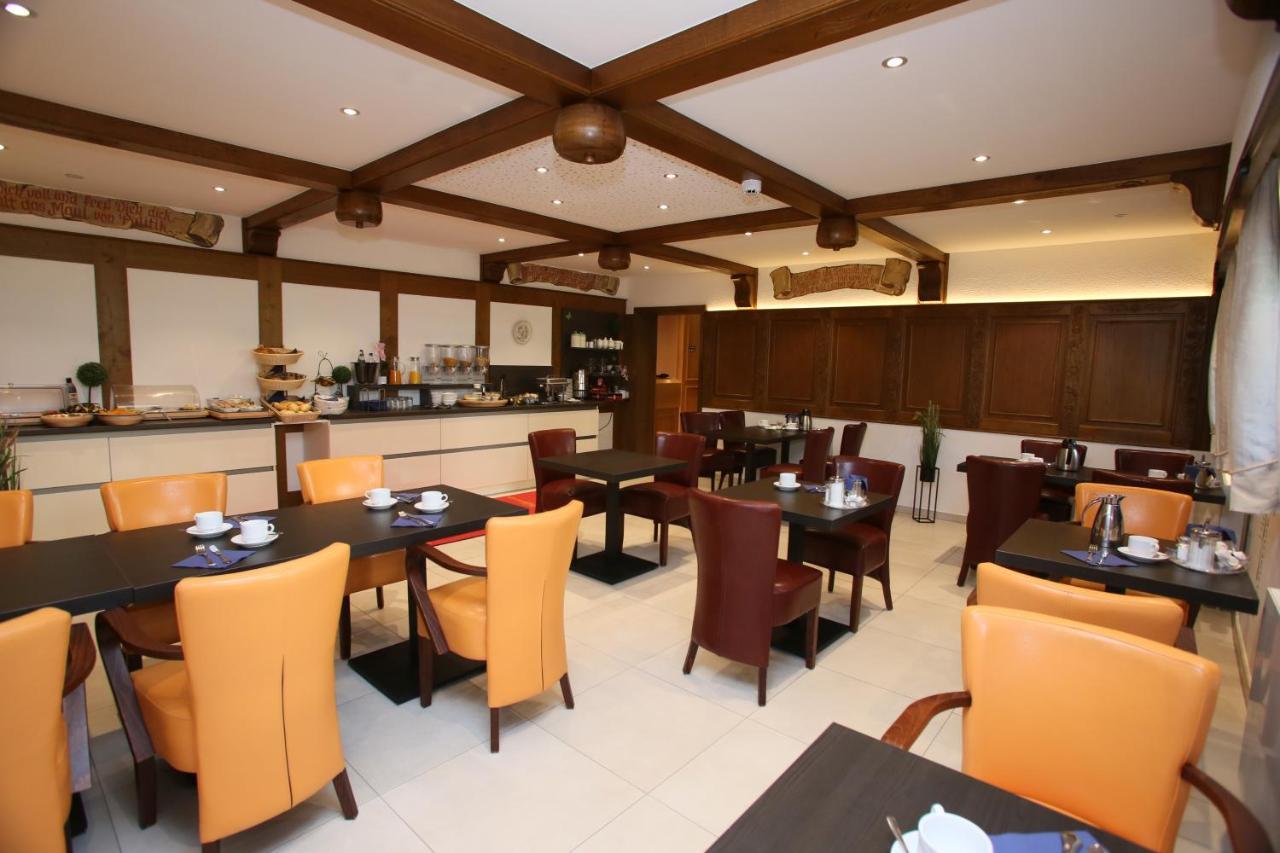 Hotel Muenchner Hof Херфорд Екстериор снимка